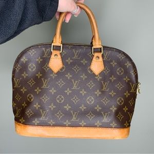 ✨ Louis Vuitton Monogram Alma PM ✨